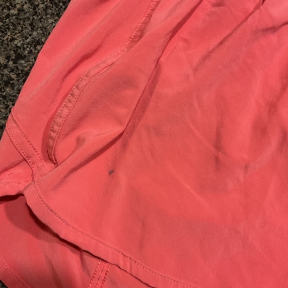 Lululemon Shorts, size 6, Pink - Picture 6 of 6